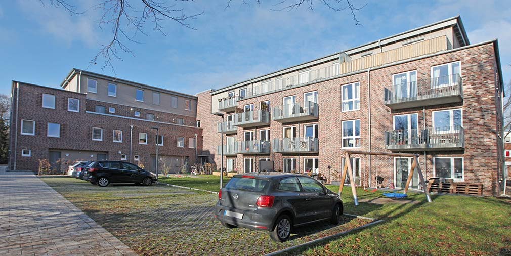 Mehrfamilienhaus 20 plus-Wohnungen Hamburg Stellingen 1a Innenhof mit Parkplaetzen